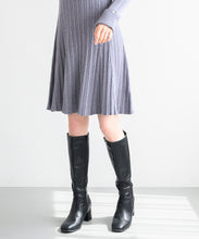 画像をギャラリービューアに読み込む, ブローチ付きAラインニットワンピース/MM447402