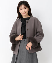 画像をギャラリービューアに読み込む, 【10月上旬発売予定/WEB先行予約販売】ポケットファー付きコクーンショートコート
