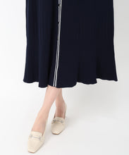 画像をギャラリービューアに読み込む, カフス袖Vネックニットワンピース/MM517413