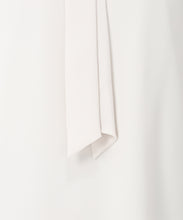 画像をギャラリービューアに読み込む, パールバー付きタイブラウス/MM518101