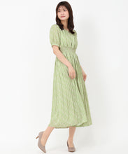 画像をギャラリービューアに読み込む, 小花柄プリーツワンピース/MM517416