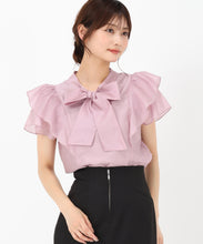 画像をギャラリービューアに読み込む, シアーフリルボウタイブラウス/MM528105 (ピンク)