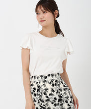 画像をギャラリービューアに読み込む, 箔プリントフレア袖Tシャツ/MM528203 (ホワイト)