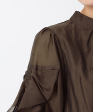 画像をギャラリービューアに読み込む, ラッフルリボンスタンドカラーブラウス/TT538101