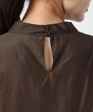 画像をギャラリービューアに読み込む, ラッフルリボンスタンドカラーブラウス/TT538101