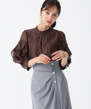 画像をギャラリービューアに読み込む, ラッフルリボンスタンドカラーブラウス/TT538101 (ブラウン)
