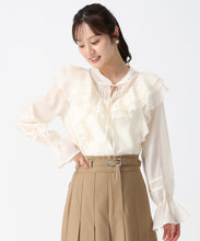 画像をギャラリービューアに読み込む, ヨークフリルシアーブラウス/TT538103