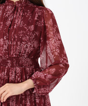 画像をギャラリービューアに読み込む, フラワージュイプリーツワンピース/MM537409