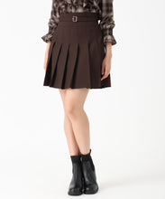 画像をギャラリービューアに読み込む, ベルト付きタックミニスカート/MM537211 (ブラウン)