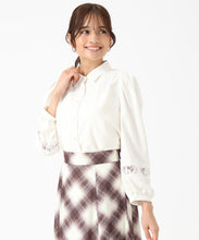 画像をギャラリービューアに読み込む, 袖レースシャツブラウス/MM548104