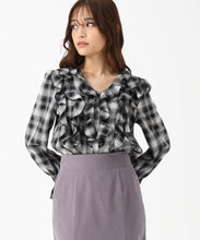 画像をギャラリービューアに読み込む, チェック柄フリルレイヤードブラウス/MM548106 (ブラック)