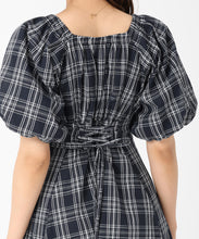 画像をギャラリービューアに読み込む, 2wayオフショルチェックフレアワンピース/MM557410