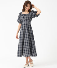 画像をギャラリービューアに読み込む, 2wayオフショルチェックフレアワンピース/MM557410