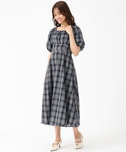 画像をギャラリービューアに読み込む, 2wayオフショルチェックフレアワンピース/MM557410
