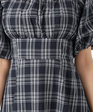 画像をギャラリービューアに読み込む, 2wayオフショルチェックフレアワンピース/MM557410