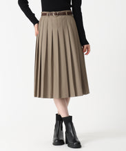 画像をギャラリービューアに読み込む, ベルト付きミディプリーツスカート/TT537210 (ベージュ)