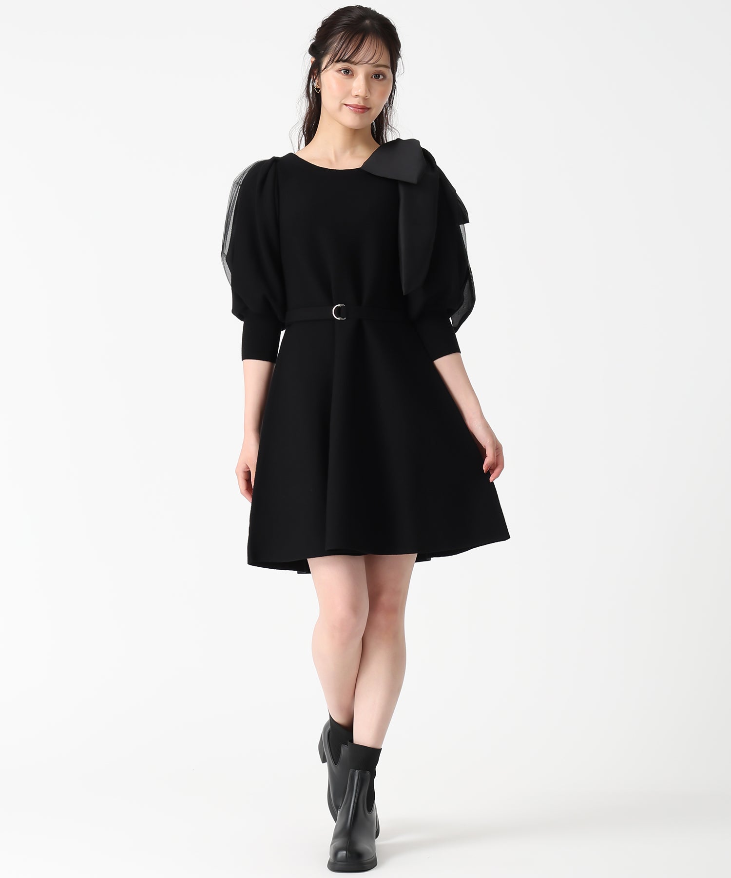 （新品）Marque de Fabrique ニットワンピ　リボン　サイズ40 新品）Marque de Fabrique ニットワンピ リボン サイズ40