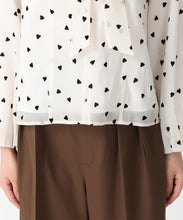 画像をギャラリービューアに読み込む, ハートフロッキーブラウス/TT538110