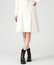 画像をギャラリービューアに読み込む, シャギーニットスカート/MM547202 (ホワイト)