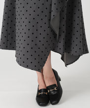 画像をギャラリービューアに読み込む, イレギュラーヘムスカート/MM547207