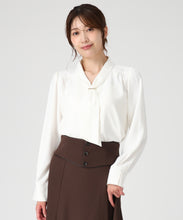 画像をギャラリービューアに読み込む, バー付きタイブラウス/MM548105