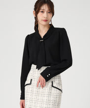 画像をギャラリービューアに読み込む, バー付きタイブラウス/MM548105 (ブラック)