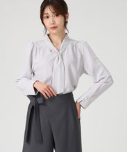 画像をギャラリービューアに読み込む, バー付きタイブラウス/MM548105