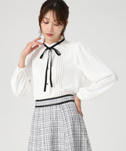 画像をギャラリービューアに読み込む, ピンタック配色リボンブラウス/MM548102 (ホワイト)