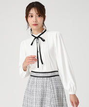 画像をギャラリービューアに読み込む, ピンタック配色リボンブラウス/MM548102