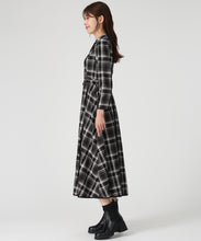 画像をギャラリービューアに読み込む, 【WEB限定予約販売/9月中旬発売予定】テーラー襟配色ワンピース/MM547415
