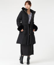画像をギャラリービューアに読み込む, スタンドネックフードロングダウン/MM548602 (ブラック)