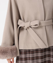 画像をギャラリービューアに読み込む, ブローチ付きポンチョコート/MM548603 4