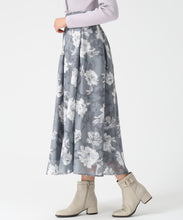 画像をギャラリービューアに読み込む, 水彩フラワーカットジャガードスカート/MM547213 1