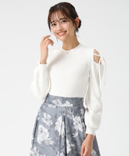 画像をギャラリービューアに読み込む, 肩開きリボンニット/MM548315 12
