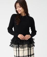 画像をギャラリービューアに読み込む, ペプラムラッフルニット/MM548318 (ブラック)