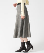 画像をギャラリービューアに読み込む, 【予約販売/10月下旬発売予定】ベルト付きミディフレアスカート/TT547209 1
