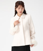 画像をギャラリービューアに読み込む, 2way袖ファーペプラムコート/MM558601 20