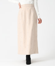 画像をギャラリービューアに読み込む, 刺繡タイトスカート/TT547215 (ベージュ)