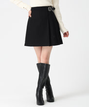 画像をギャラリービューアに読み込む, バックルプリーツスカパン/TT547304 (ブラック)