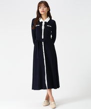 画像をギャラリービューアに読み込む, 襟付きバイカラーニットワンピース/MM617404 (ネイビー)