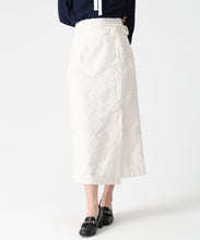 画像をギャラリービューアに読み込む, ジャガードタイトスカート/MM617207 (ホワイト)