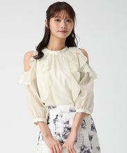 画像をギャラリービューアに読み込む, オープンショルダーフリルブラウス/MM618105 20