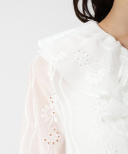 画像をギャラリービューアに読み込む, フラワー刺繍フリルカラーブラウス/MM618107 5