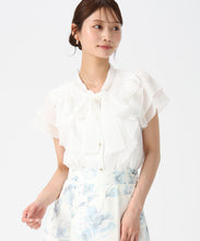 画像をギャラリービューアに読み込む, ボウタイフリルシアーラメブラウス/MM628115 (ホワイト)