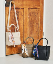 画像をギャラリービューアに読み込む, スカーフ付きハンドバッグ/BA-209