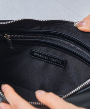 画像をギャラリービューアに読み込む, ハーフムーンハンドバッグ/BA-249