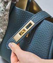 画像をギャラリービューアに読み込む, スカーフ付き2wayハンドバッグ/BA-252