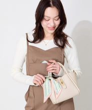 画像をギャラリービューアに読み込む, スカーフ付き2wayハンドバッグ/BA-252