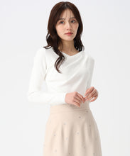 画像をギャラリービューアに読み込む, ドレープデザインニット/TT558305