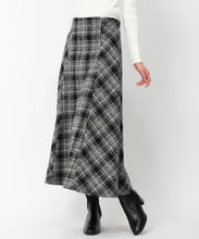 画像をギャラリービューアに読み込む, ロービングチェックAラインスカート/MM447212